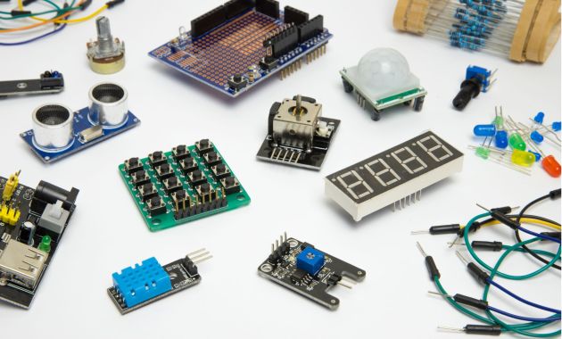circuit electronic iluminat sensori